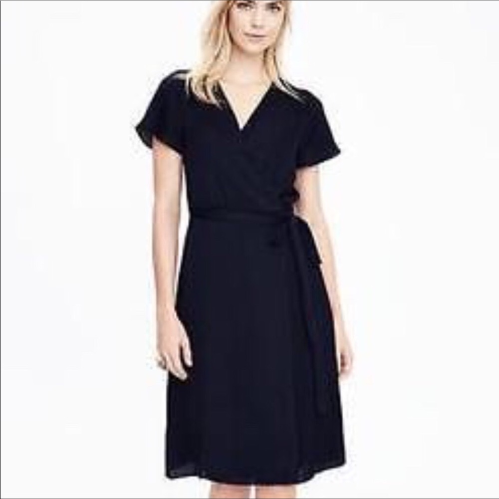 NWT Banana Republic Blk pleated wrap dress size XS